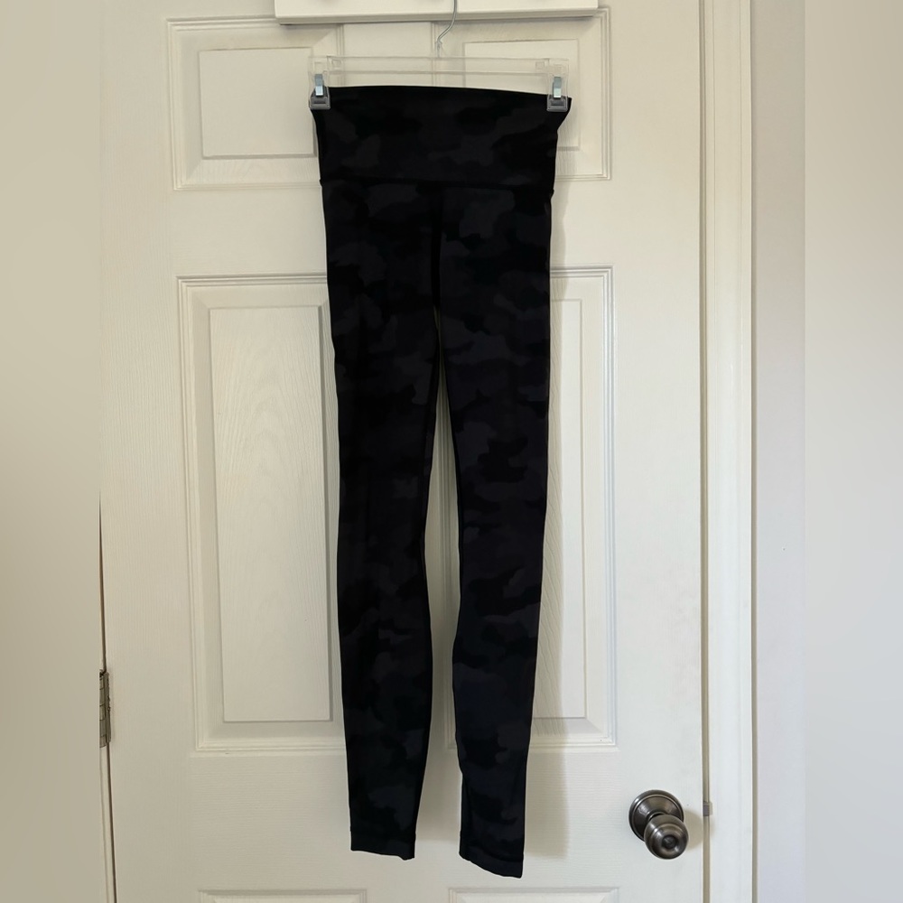 Lululemon Camo Wunder Train High-Rise Tight 25”